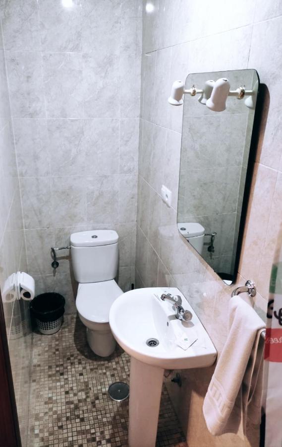 Pension Zacatin Granada Esterno foto